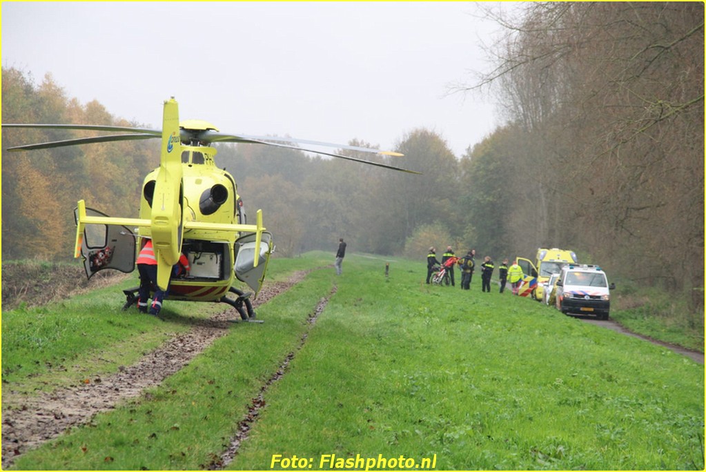 foto2 BorderMaker 4 - Mobiel Medisch Team voor gevallen mountainbikster in Vlaardingen